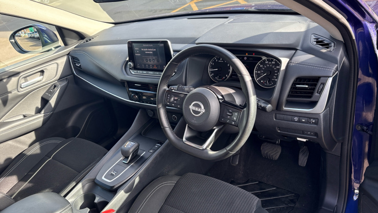 Nissan Qashqai 1.3 DiG-T MH 158 Acenta Premium 5dr Xtronic Petrol Hatchback